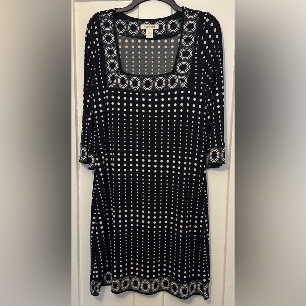 White House Black Market Polka Dot Long Sleeve Dress NWOT